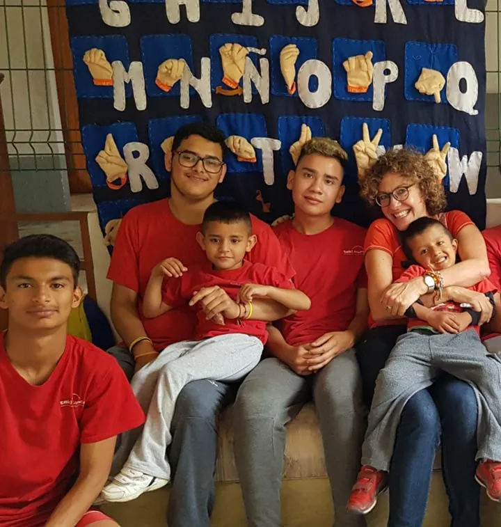 Groupe d'enfants de l'institut Taki Mundo au Mexique