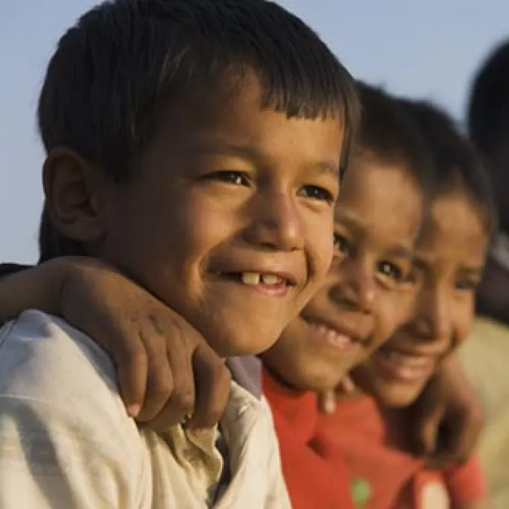 Enfants Népalais heureux