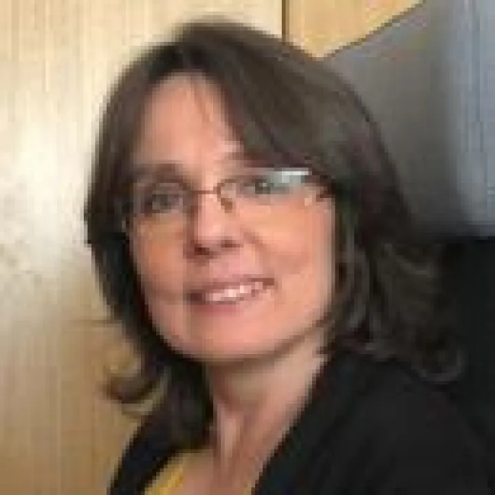 María Jesús DOMÍNGUEZ SIMÓN